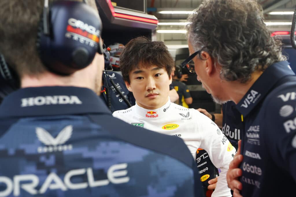 Lähtöpassit saanut Yuki Tsunoda kommentoi tilannettaan – ”Uskomattoman vaikeaa”