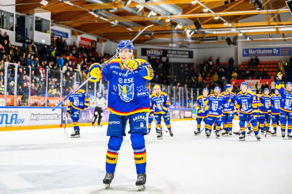 Jukureille ikäviä uutisia – hyökkääjä pitkään poissa kaukalosta