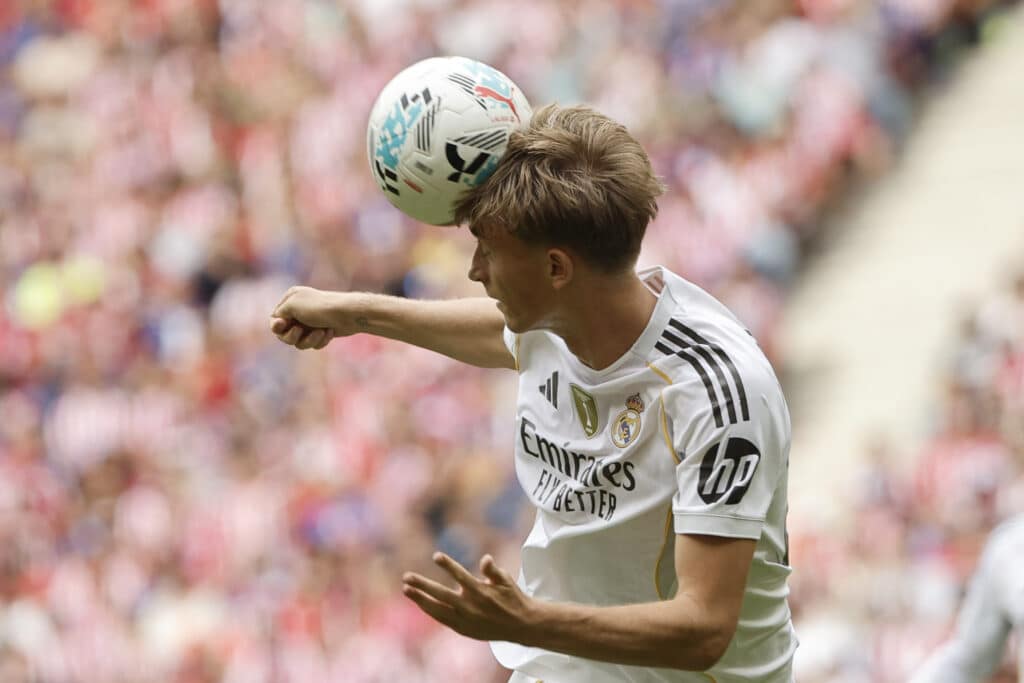 Real Madrid sai ikäviä uutisia - tähtipelaajan El Clasico vaarassa? Real Madrid sai ikäviä uutisia – tähtipelaajan El Clasico vaarassa?