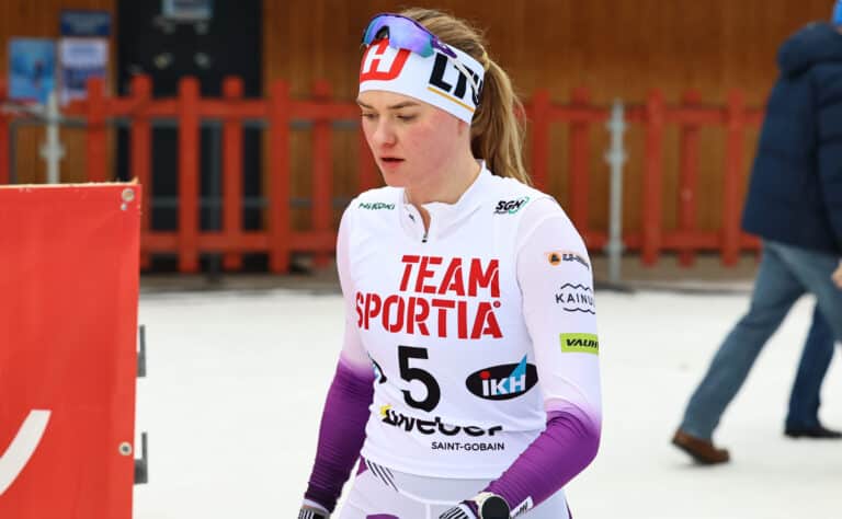 Vilma Nissinen pisti suun suppuun Viaplaylla Vilma Nissinen pisti suun suppuun Viaplaylla