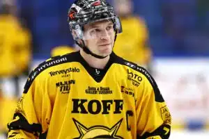 SM-liigaseuralle raju takaisku - luottopelaajien poissaolot venyvät Samuli Niinisaari, SaiPa
