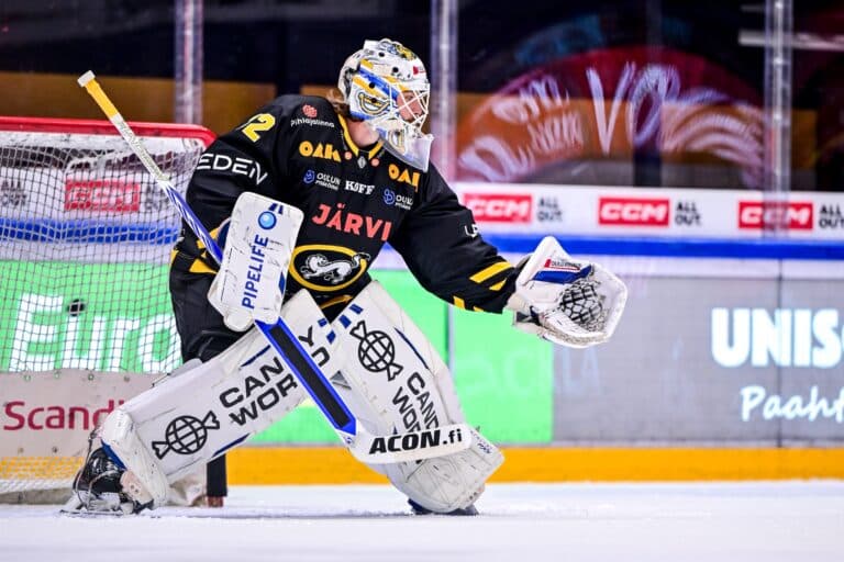 Nyt alkoi tapahtua – SM-liigan kriisiseura purki sopimuksen