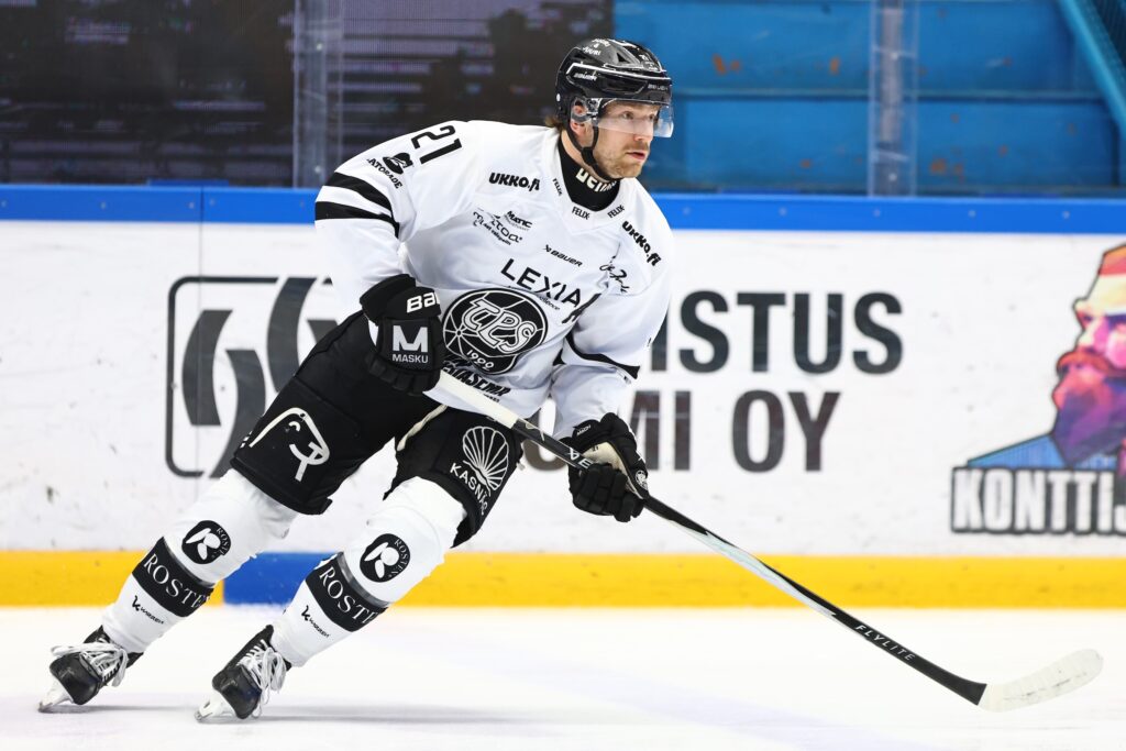 Onko tässä SM-liigakauden suurin sensaatio? Toni Söderholm korosti Mikko Koivun roolia Onko tässä SM-liigakauden suurin sensaatio? Toni Söderholm korosti Mikko Koivun roolia