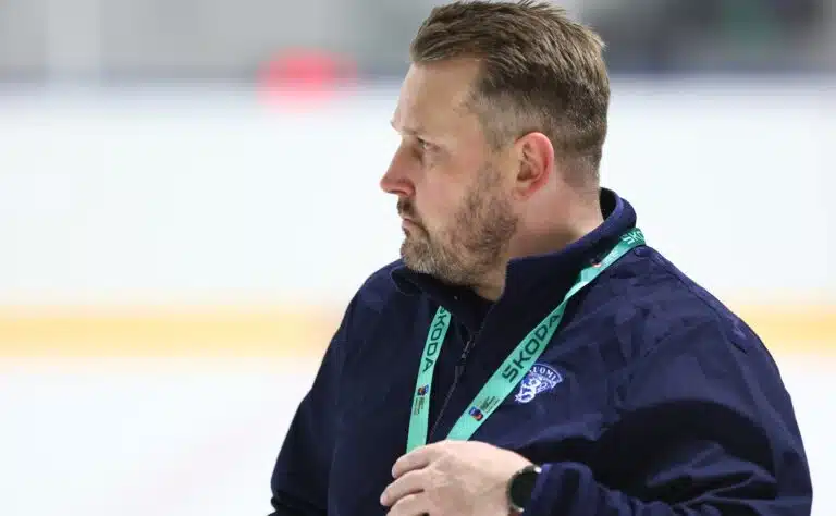 NHL:stä tuttu vitja heti kasaan – näillä ketjuilla Leijonat harjoitteli