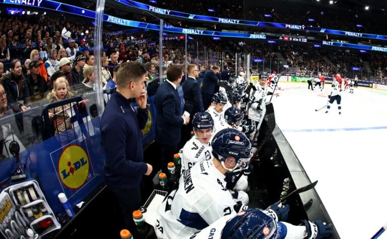Nyt kävi tylysti - Leijonat hävisi kauden avauspelinsä Tampereella Nyt kävi tylysti – Leijonat hävisi kauden avauspelinsä Tampereella