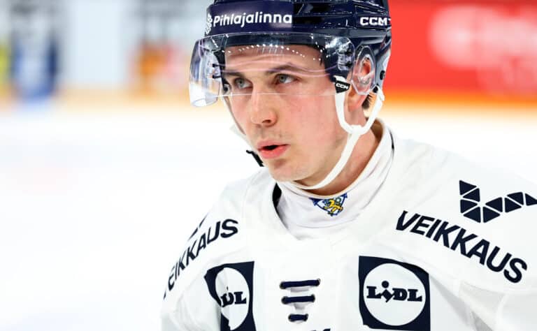 Jere Innala hehkutti Mörköä – kommentoi myös olympialaisia Jere Innala hehkutti Mörköä – kommentoi myös olympialaisia