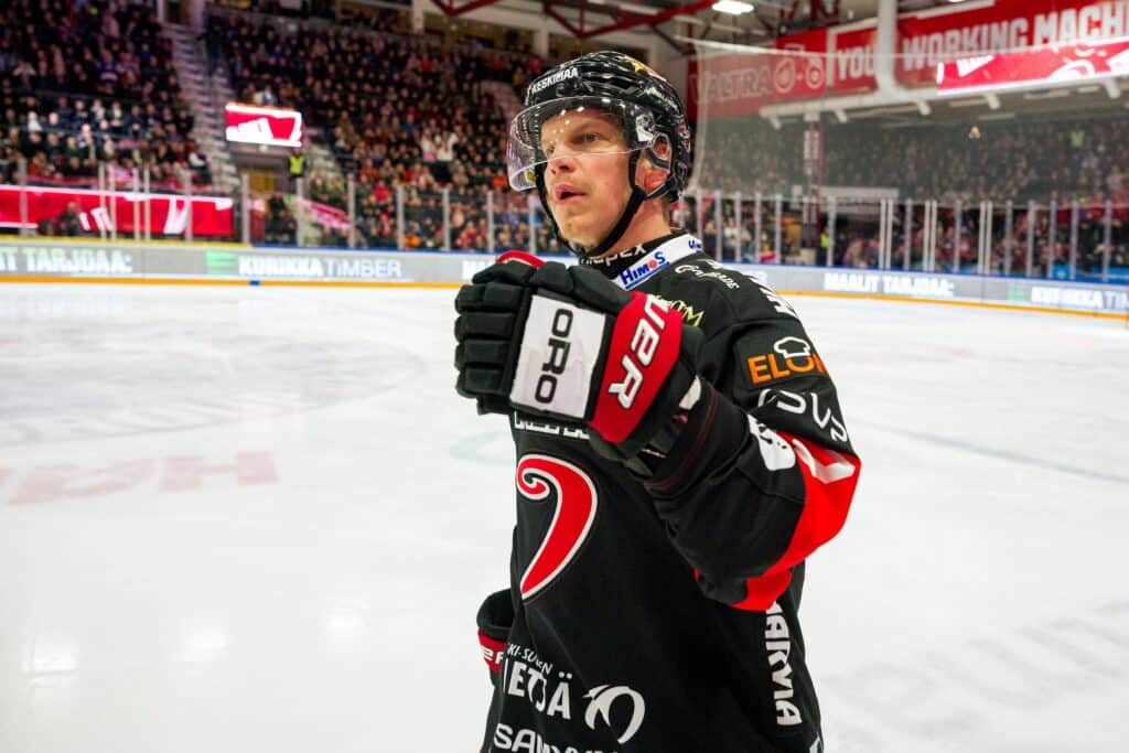 JYP-tähdeltä nähtiin neronleimaus – vai oliko se sittenkin vain hyvää tuuria?