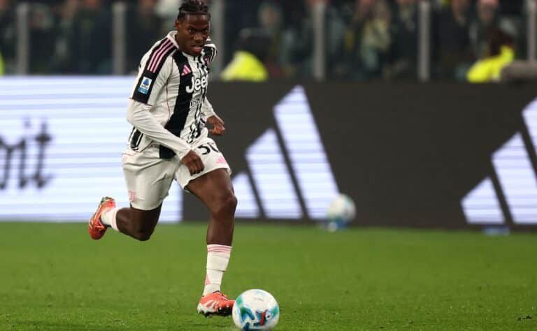 Bayern ja Tottenham haistavat veren – tähtihyökkääjä päätynyt maalitauluksi Bayern ja Tottenham haistavat veren – tähtihyökkääjä päätynyt maalitauluksi