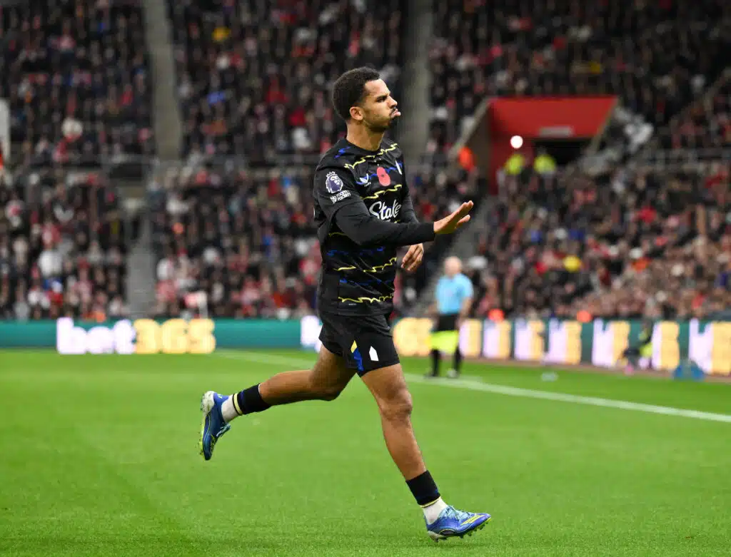 Evertonin tähti noussut piikkipaikalle – Tottenham painaa kaasun pohjaan