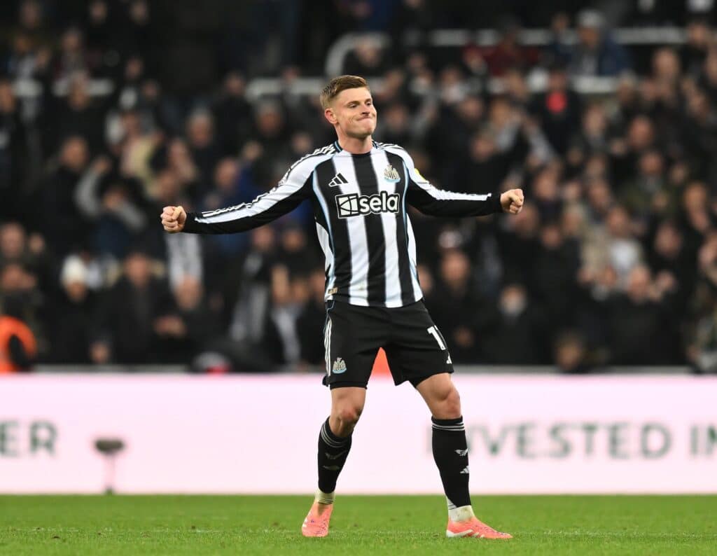 Manchester City yllätettiin Valioliigassa – sankari sivusi seuralegendan temppua yli 20 vuoden takaa