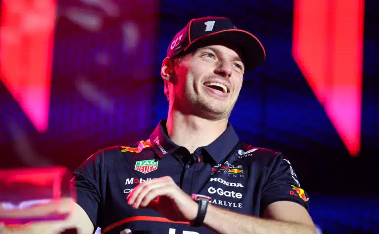 Max Verstappen vitsaili Red Bullin räjähdysherkästä aseesta: ”Kukaan ei uskonut”