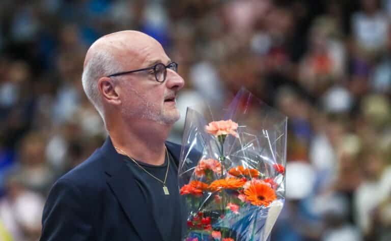 Henrik Dettmannin tölväisyt yllättivät selostaja Kristian Palotien