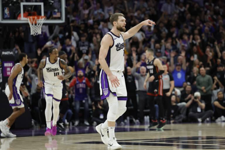 Kammottava tieto NBA:sta – liettualaisjärkäle loukkaantui