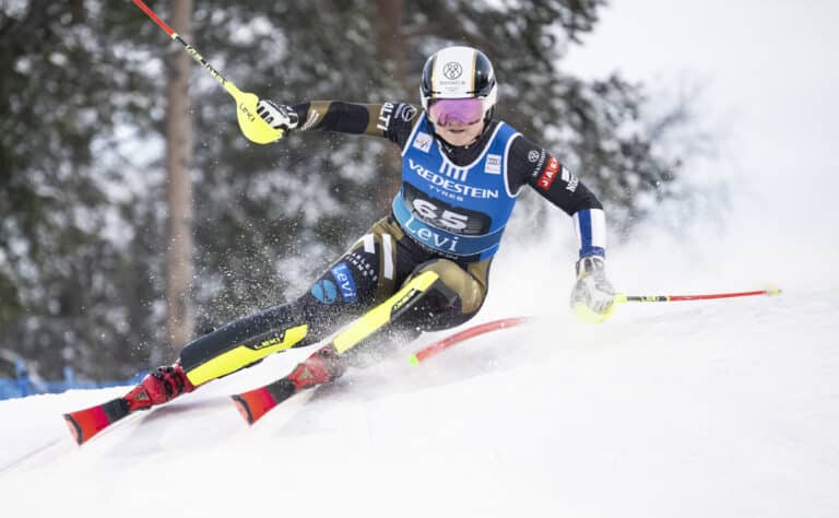 Paluu tehty – Rosa Pohjolainen pujotteli maailmancupin pisteille Paluu tehty – Rosa Pohjolainen pujotteli maailmancupin pisteille