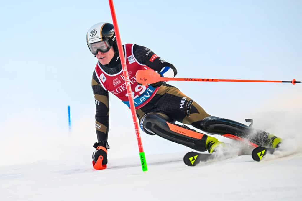 Suomen alppisensaatio Eduard Hallberg kovin tavoittein olympialaisiin – ”Mukavammassa tilanteessa”