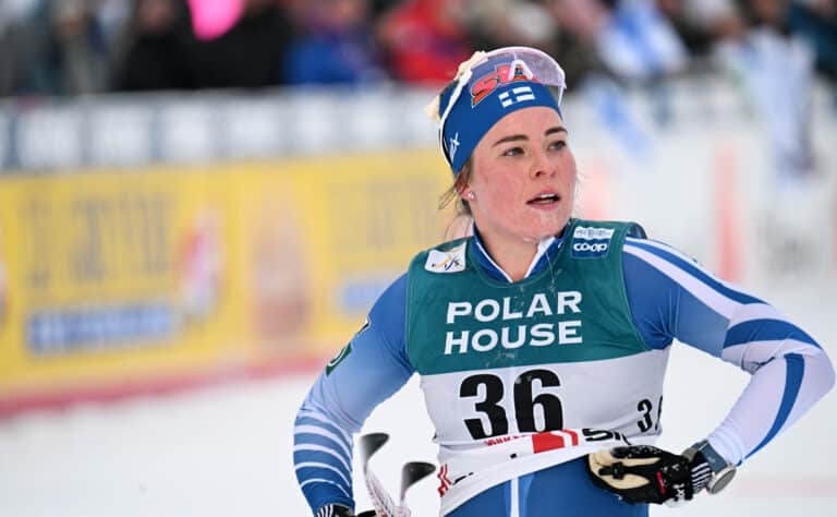 Krista Pärmäkoski sai työstää yksin Krista Pärmäkoski sai työstää yksin