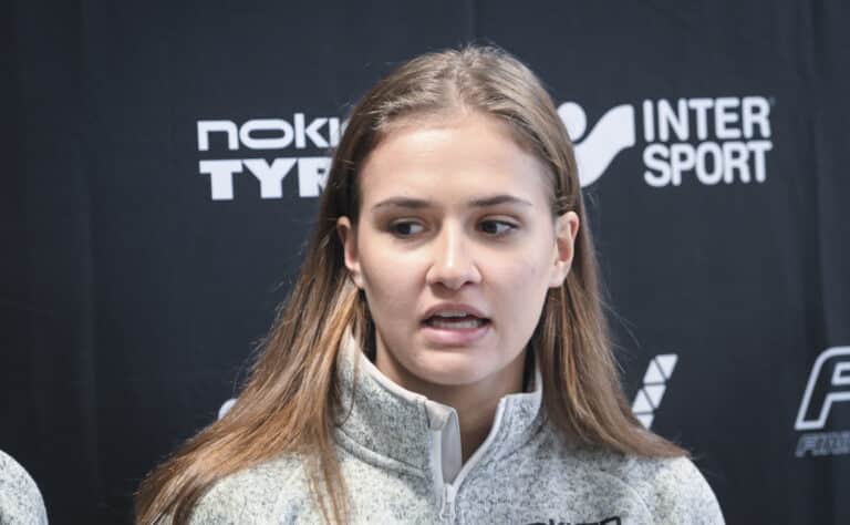 Suomen hiihtonaiset pahoissa vaikeuksissa – olympiatoivo koki kovan kohtalon Suomen hiihtonaiset pahoissa vaikeuksissa – olympiatoivo koki kovan kohtalon