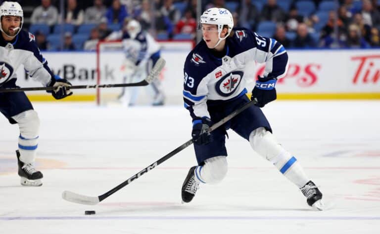 Lähde: Suomalaiselle NHL-toivolle annettu lupa etsiä uusi seura Lähde: Suomalaiselle NHL-toivolle annettu lupa etsiä uusi seura