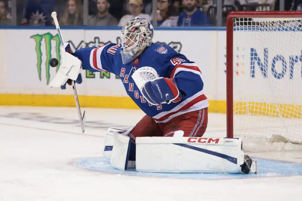 NHL-seura tiedotti SM-liigaan siirtyvästä maalivahdista