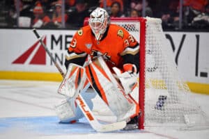 NHL:n suomalaisvahdille hieno tunnustus – ”Pari vaikeampaa vuotta”