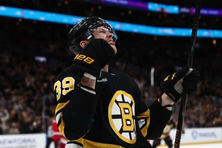 Yllätysnimi iski NHL:n maalipörssin kärkeen