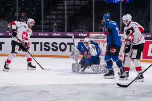 Leijonien vastustajalle kova takaisku