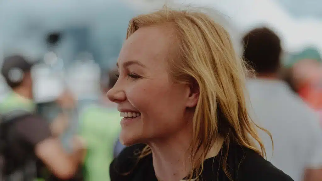 Emma Kimiläiselle toinen peräkkäinen maailmanmestaruus – viimeisen kortin varaan se jäi