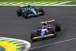 F1-sarjassa päätetään nyt valtavista asioista – tallit täysin eri linjoilla