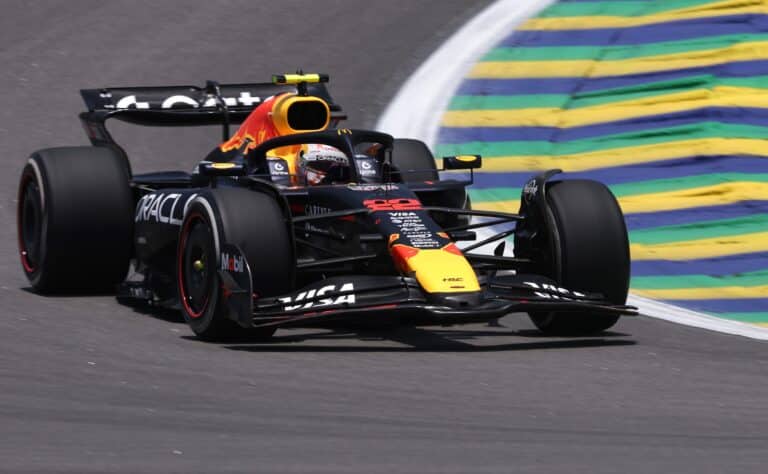 Red Bull-kuljettajalle taas täysi katastrofi Red Bull-kuljettajalle taas täysi katastrofi