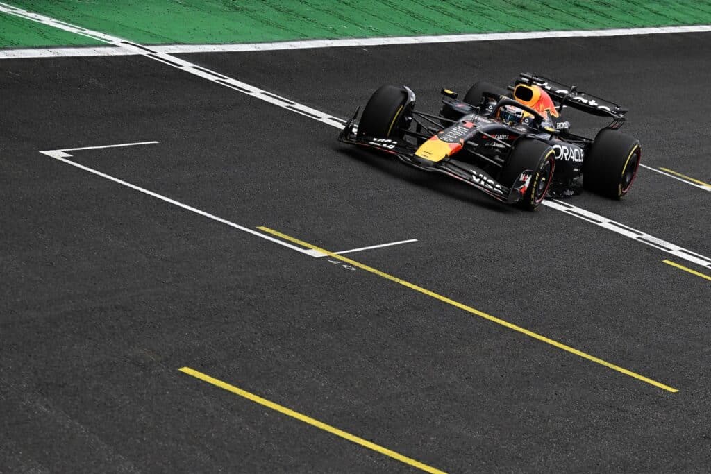 Max Verstappen Brasilian GP:ssä marraskuussa 2025