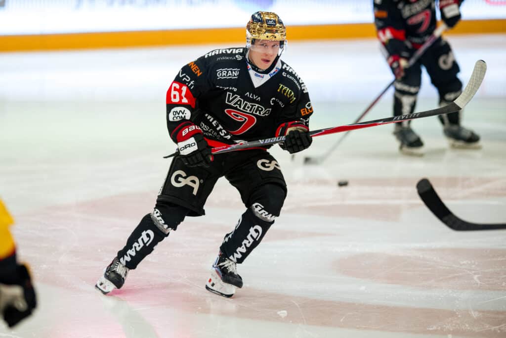 Ikävä takaisku – Liiga-tähti loukkaantui