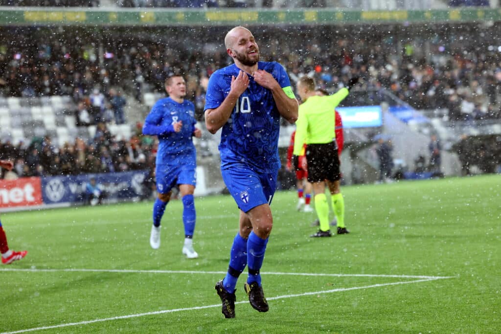 Teemu Pukin entiseltä seuralta upea ele