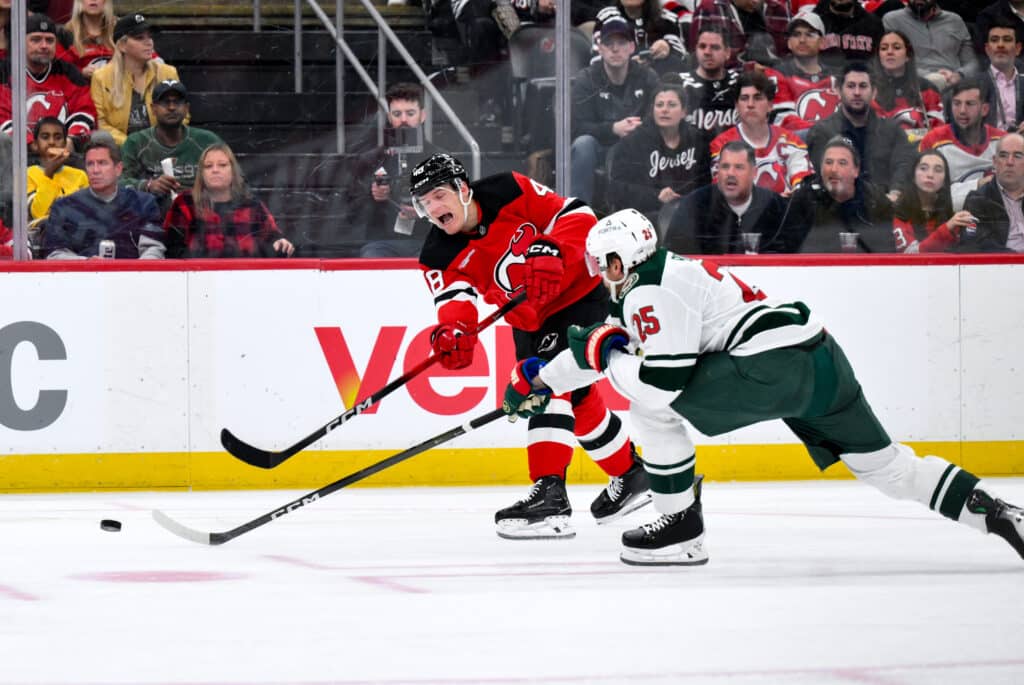 Suomalaissukuiselle NHL-pelaajalle huonoja uutisia