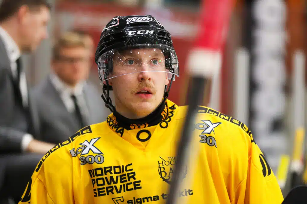 Tappara nappasi puolustajan KalPasta – ”Sopii hienosti joukkueeseen”