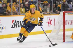 Suomalaistulokas joutui kovaan paikkaan NHL:ssä – päävalmentajalta isot kehut