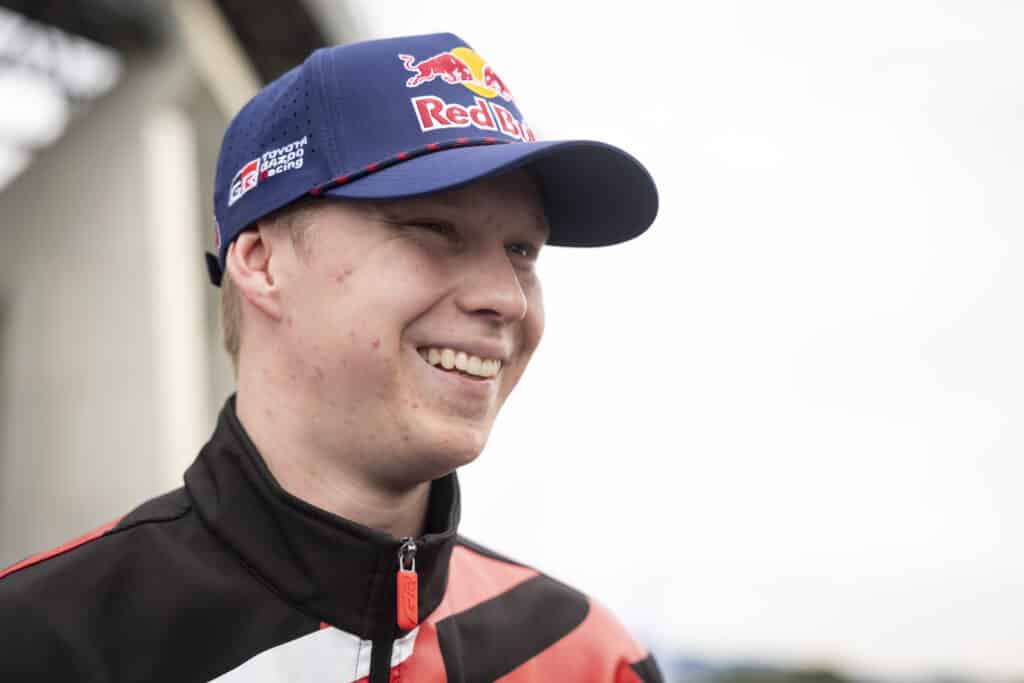 Kalle Rovanperän tie formula ykkösiin tasoittui huomattavasti - Toyotalta kova peliliike Kalle Rovanperän tie formula ykkösiin tasoittui huomattavasti – Toyotalta kova peliliike