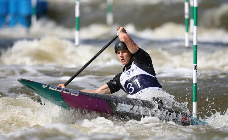 Huippu-urheilijan irstas OnlyFans-julkaisu lentokoneessa oli liikaa - kovat sanktiot Huippu-urheilijan irstas OnlyFans-julkaisu lentokoneessa oli liikaa – kovat sanktiot