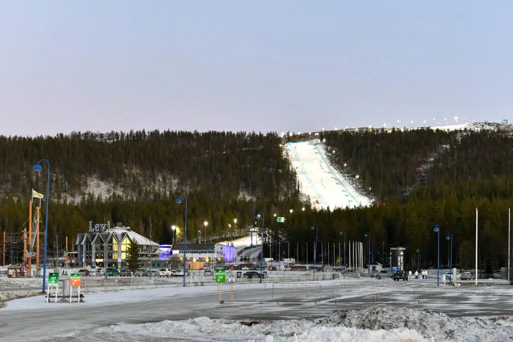 Levin alppihiihdon maailmancupin avauksesta hyviä ja huonoja uutisia – ”Syksy on ollut todellinen haaste”