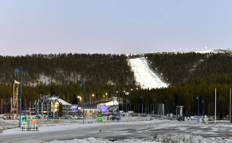 Levin alppihiihdon maailmancupin avauksesta hyviä ja huonoja uutisia – ”Syksy on ollut todellinen haaste” Levin alppihiihdon maailmancupin avauksesta hyviä ja huonoja uutisia – ”Syksy on ollut todellinen haaste”