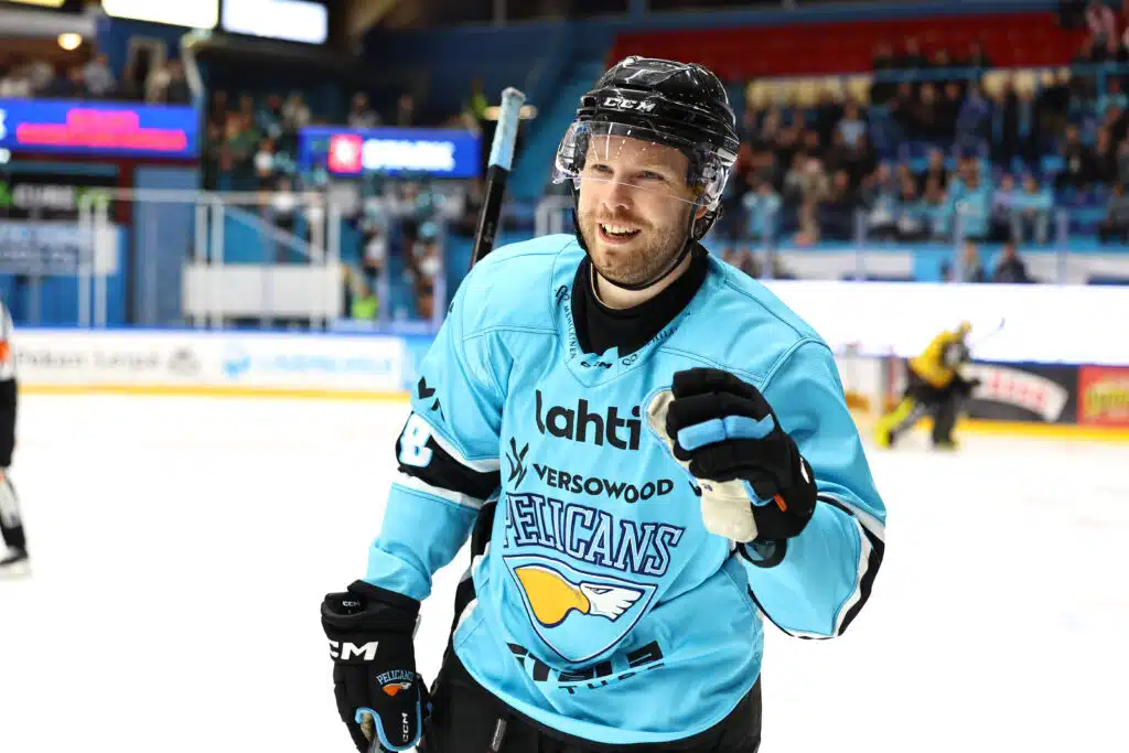 Pelicansille karmea takaisku – maalitykki kuukausiksi sivuun