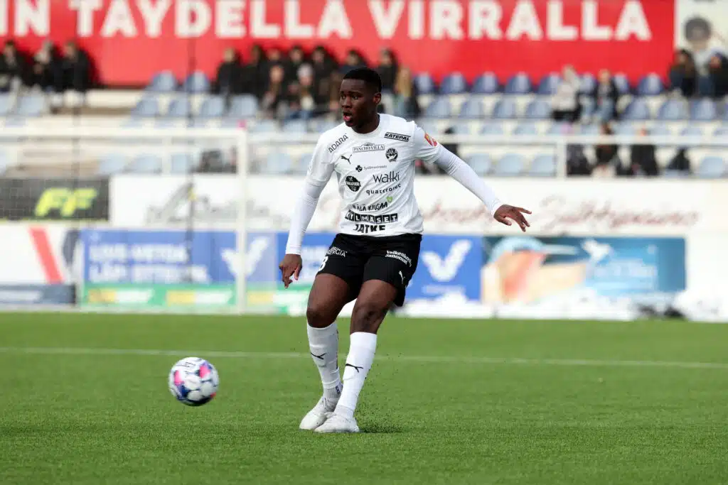 Huuhkajien joukkueeseen muutoksia – todellinen yllätysnimi nousee mukaan