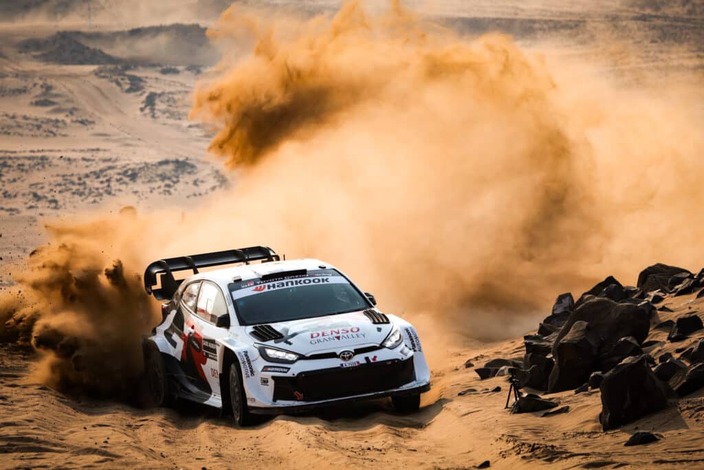 Saudi-Arabian MM-ralli sai kaksijakoisen vastaanoton kuskeilta – ”Loistava kilpailu jos…”