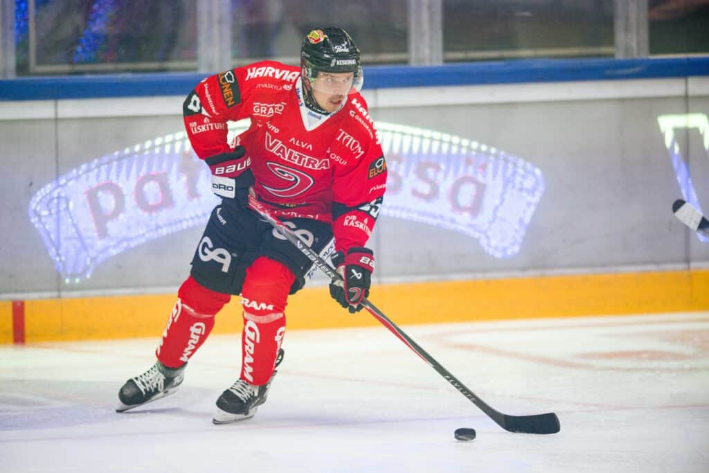 JYPin jättänyt suomalaishyökkääjä siirtyy Ruotsiin JYPin jättänyt suomalaishyökkääjä siirtyy Ruotsiin