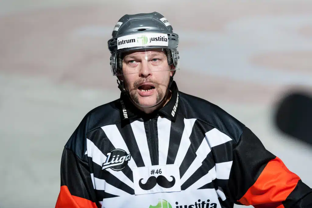 Seppo Mäkelä pelasti Timo Jutilan – ”Pure poika huuleen” Seppo Mäkelä pelasti Timo Jutilan – ”Pure poika huuleen”