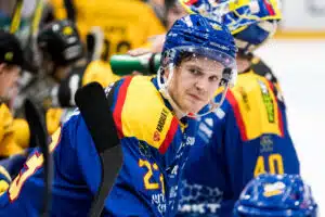 HIFK nappasi Olli Jokisen monivuotisen luottomiehen – ”Odotamme liideriä puolustukseen” HIFK nappasi Olli Jokisen monivuotisen luottomiehen – ”Odotamme liideriä puolustukseen”