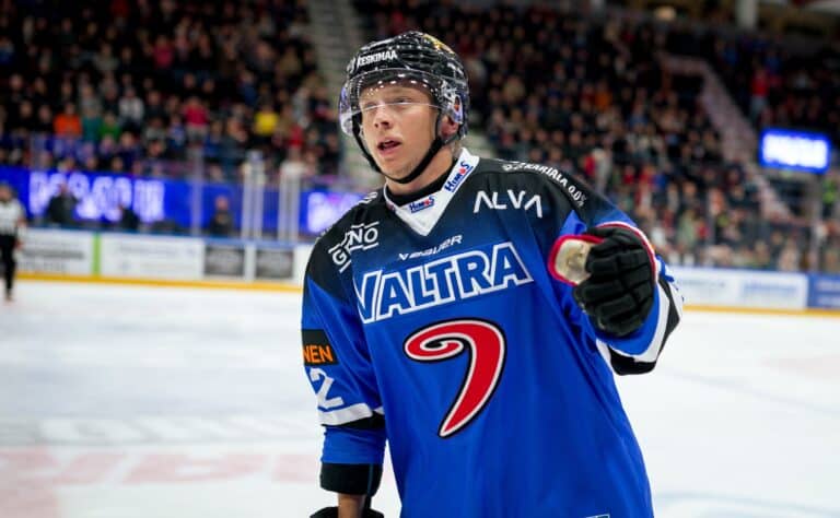 SM-liigan kriisiseuralle uusi pelaajahankinta SM-liigan kriisiseuralle uusi pelaajahankinta