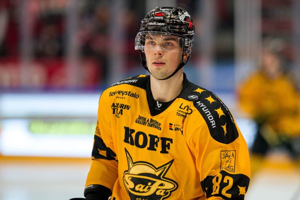 Onko tämä mennyt ohi? Raimo Helmisen joukkueessa muhii melkoinen sensaatio Onko tämä mennyt ohi? Raimo Helmisen joukkueessa muhii melkoinen sensaatio