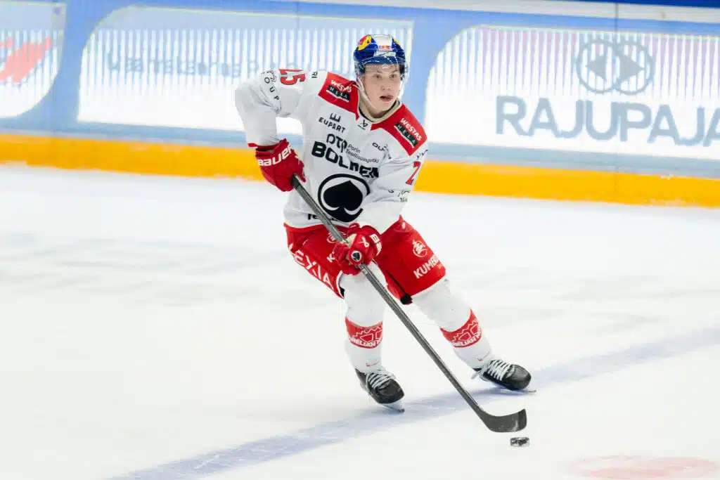 Ässien luottopakki debytoi nuorten MM-kisoissa – Viime kesän NHL-varaus uhkuu intoa