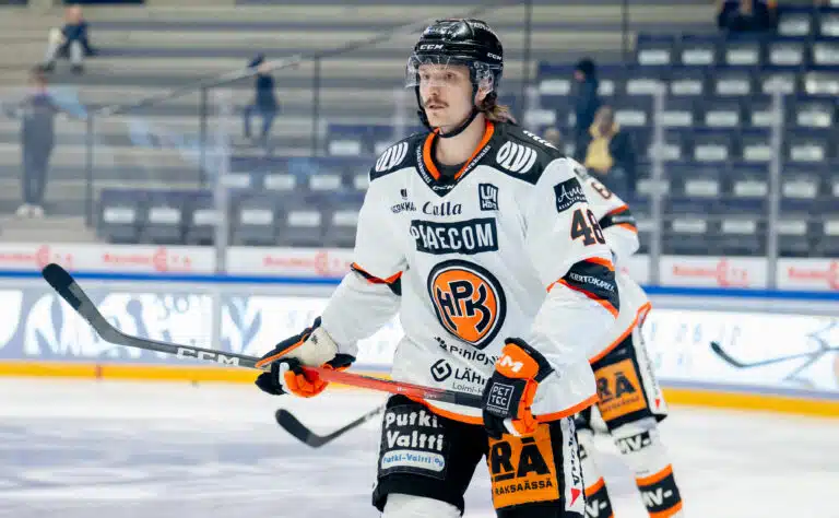 Yli 400 Liiga-ottelun konkari jatkaa uraansa ulkomailla