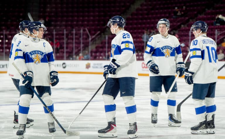 Nuorten Leijonien kapteenilta yllätyspaljastus voittomaalista – ”Mielestäni se meni aika hyvin” Nuorten Leijonien kapteenilta yllätyspaljastus voittomaalista – ”Mielestäni se meni aika hyvin”